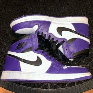 Mens AIR JORDAN 1 RETRO HIGH OG COURT PURPLE 2.0